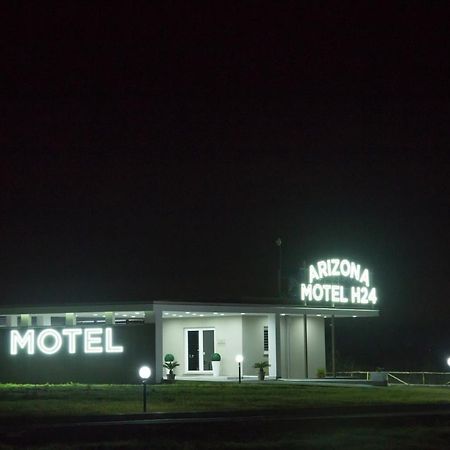 Arizona Motel 卡斯特沃托诺 外观 照片